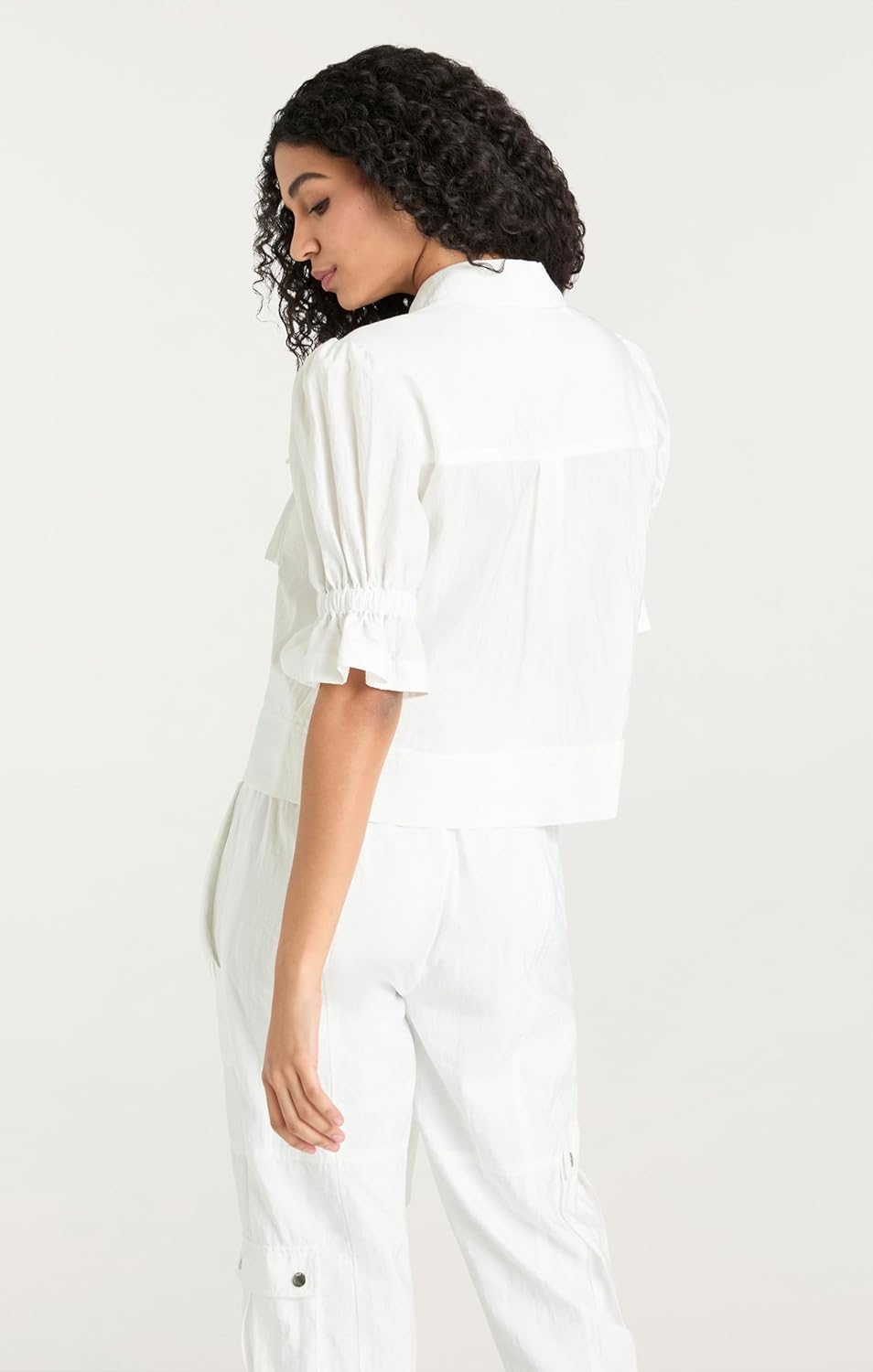 Women's Lightweight Parachute Jacket with Zip Closure - Image 3